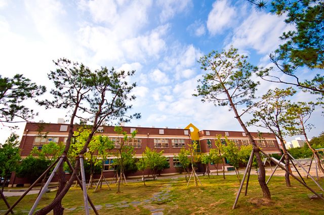 South Korean elementary school building